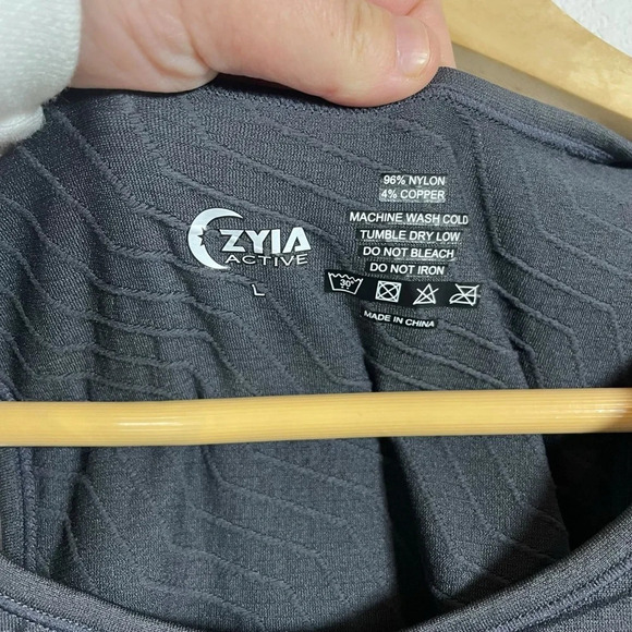 Zyia Active Women’s Chevron Copper Charged Tank in Charcoal Grey Size L - Picture 10 of 10